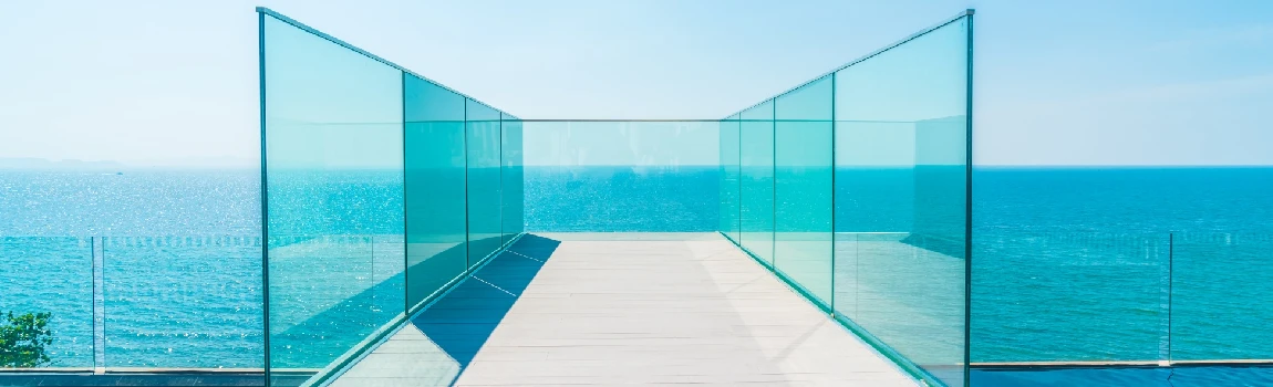 Customized Glass Pool Fence Repair Services in Midway, FL